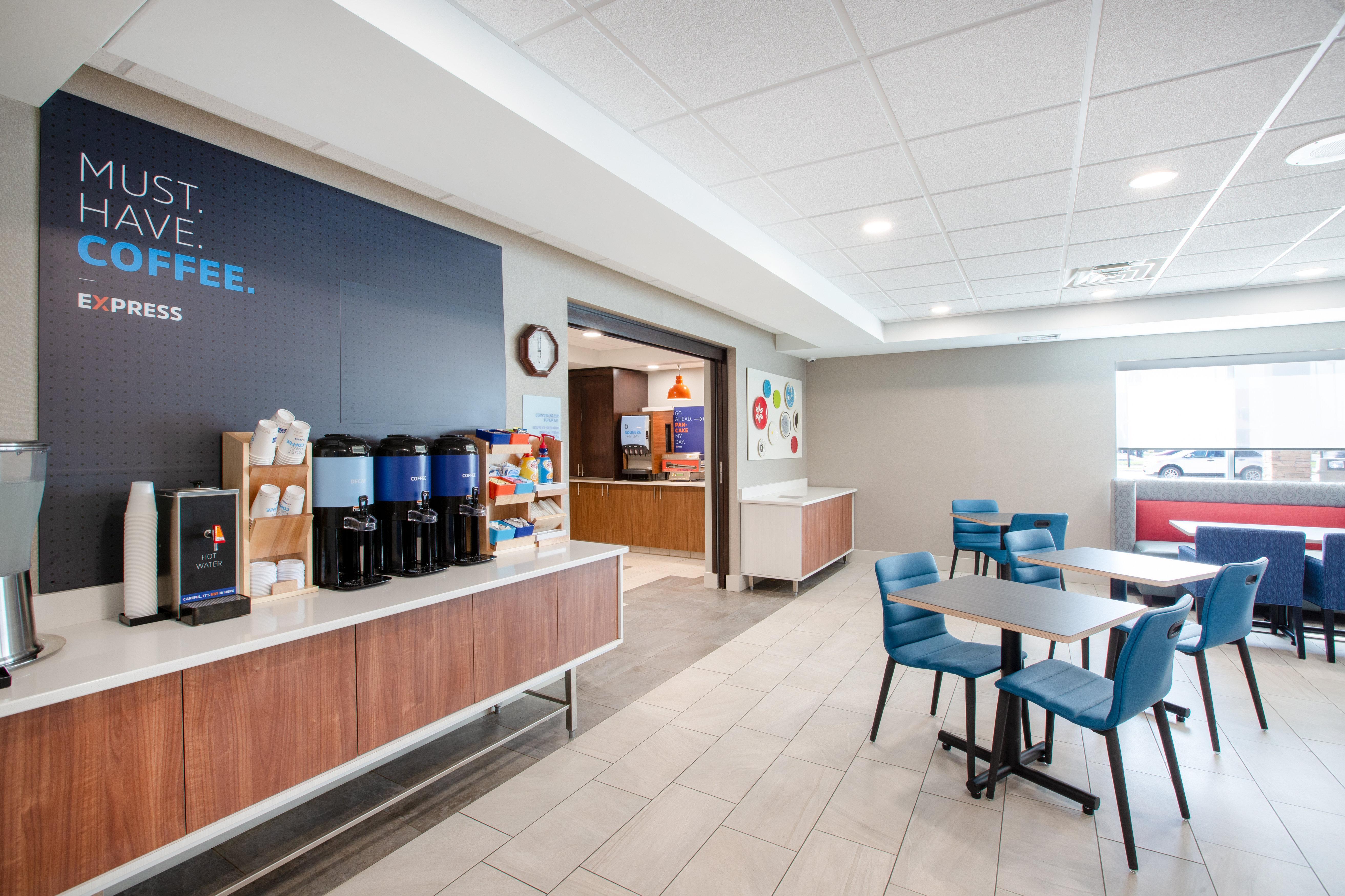 Holiday Inn Express Hastings By Ihg Esterno foto