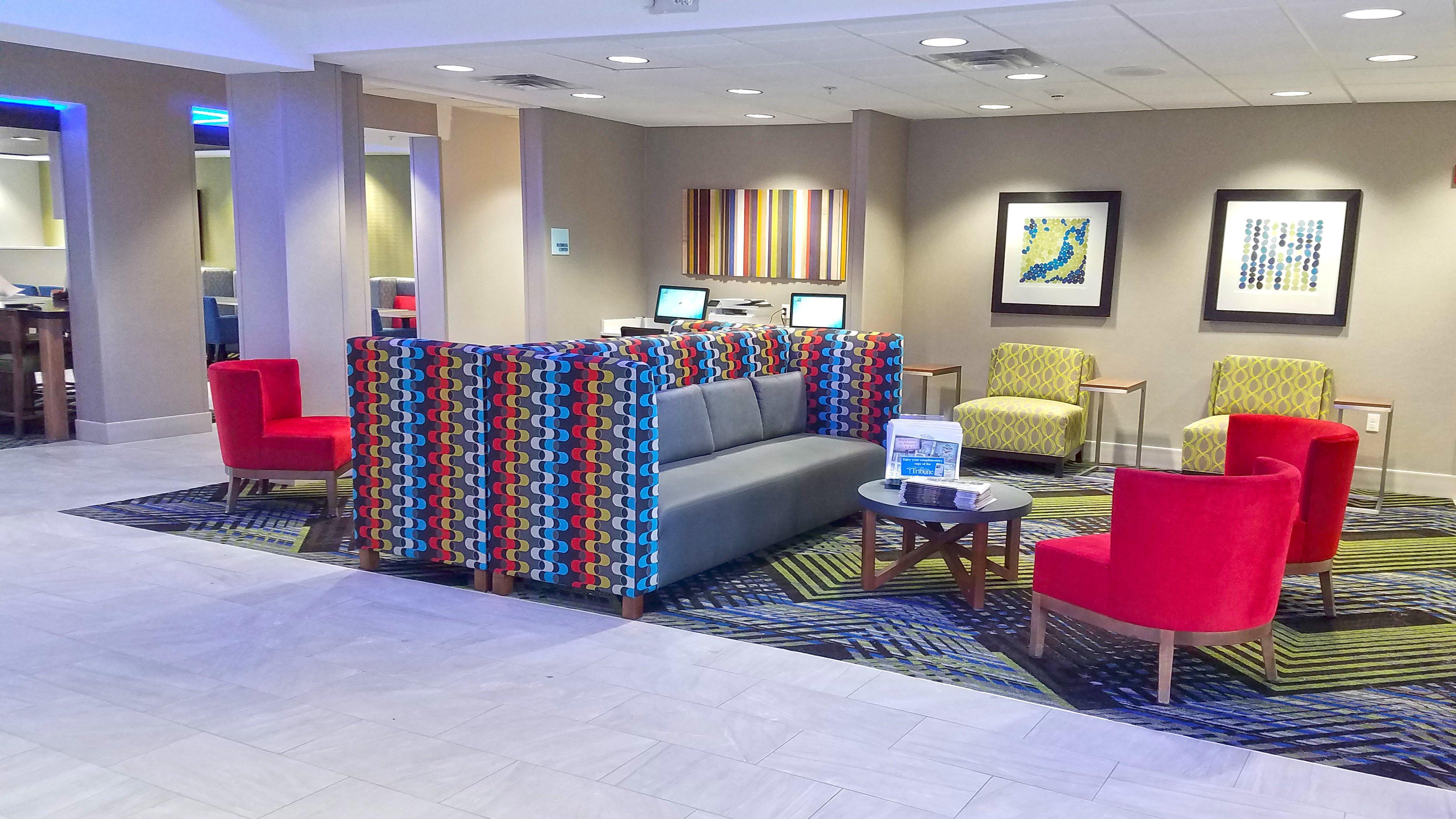 Holiday Inn Express Hastings By Ihg Esterno foto