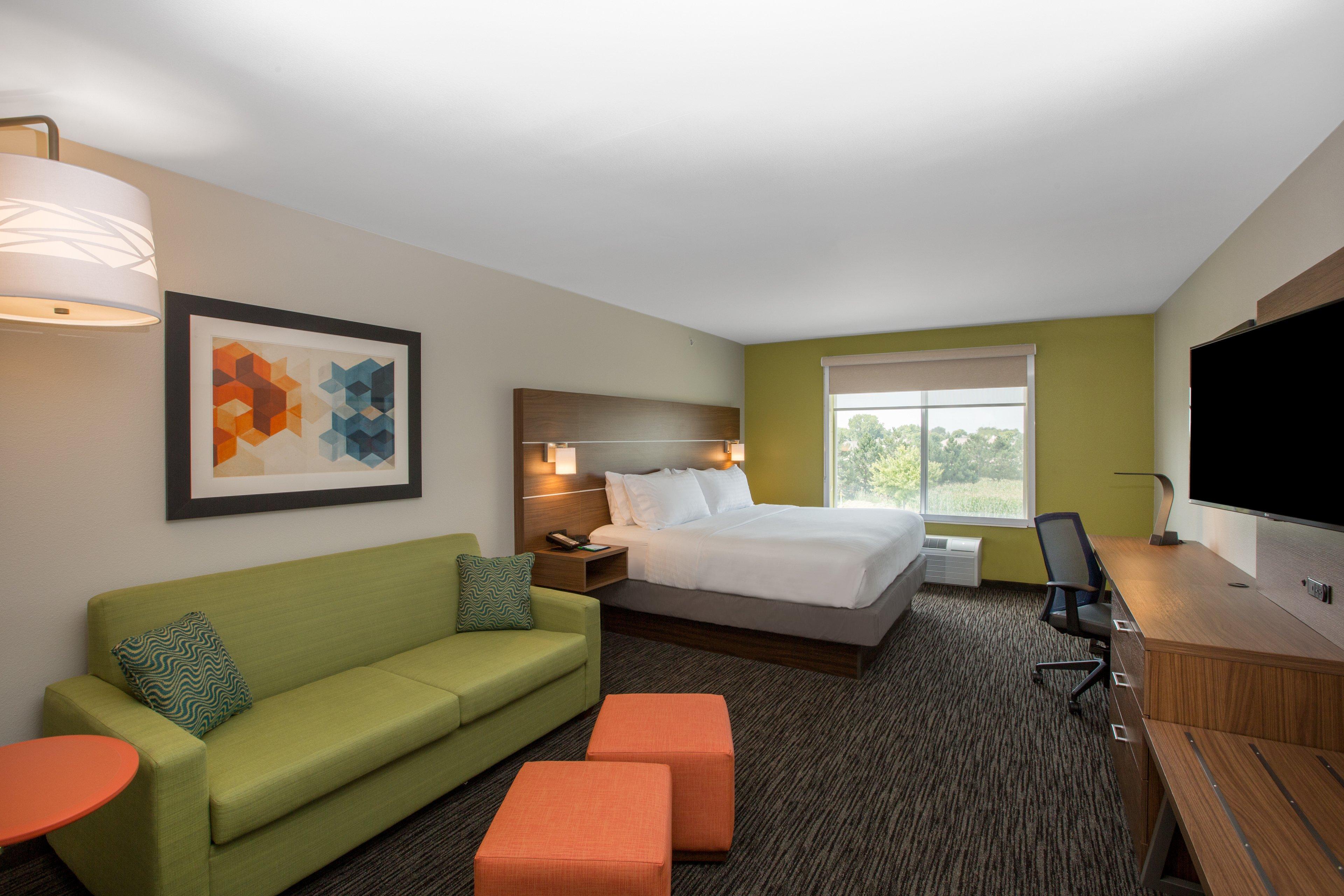 Holiday Inn Express Hastings By Ihg Esterno foto