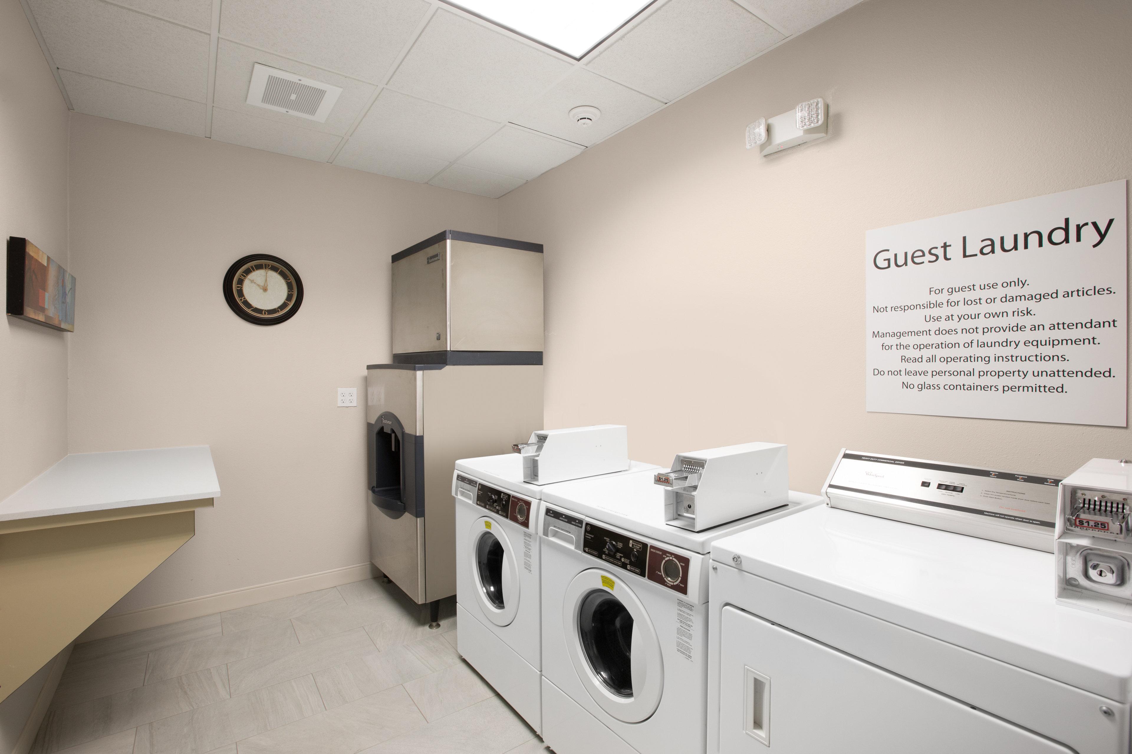 Holiday Inn Express Hastings By Ihg Esterno foto
