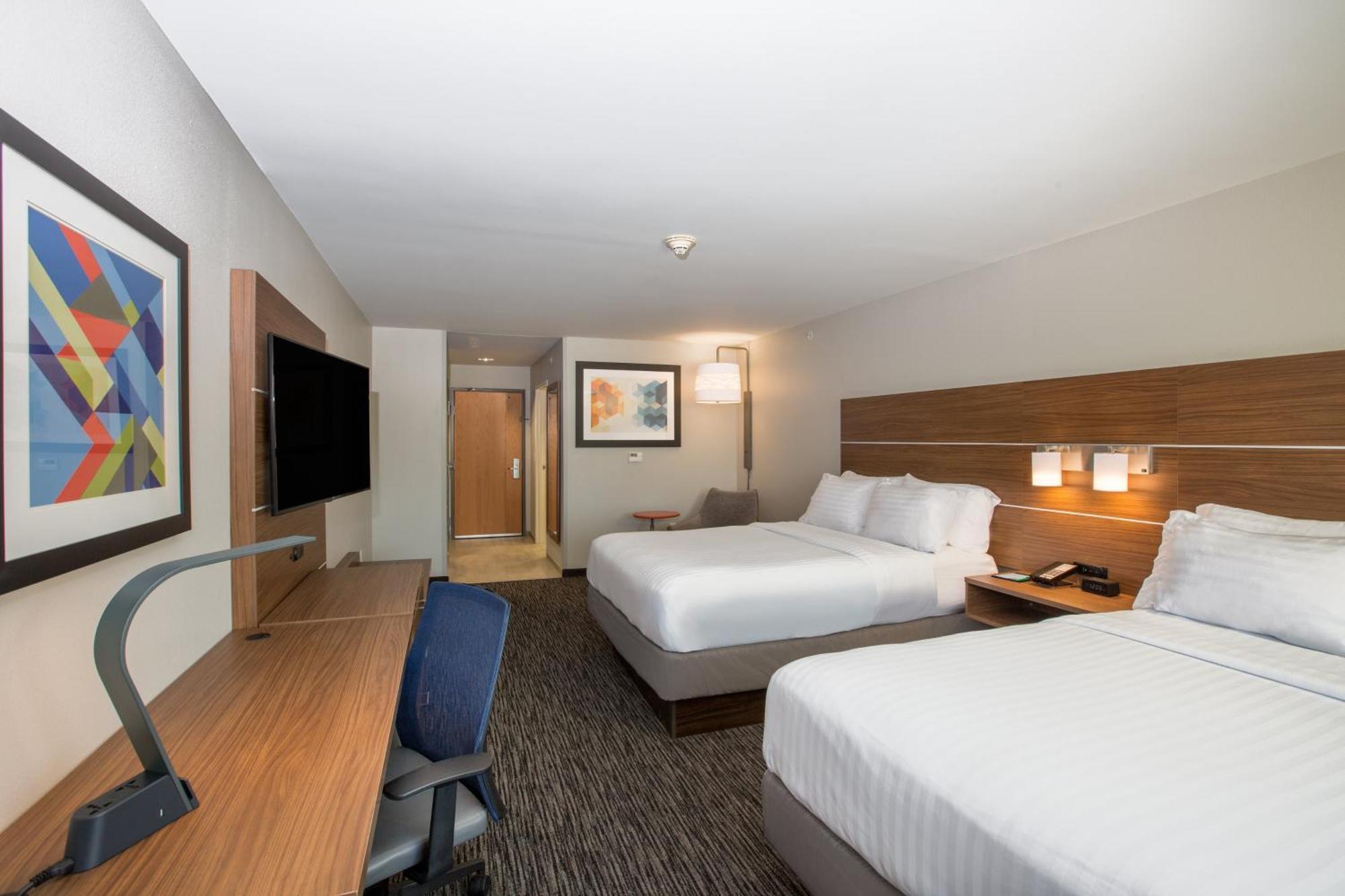 Holiday Inn Express Hastings By Ihg Esterno foto