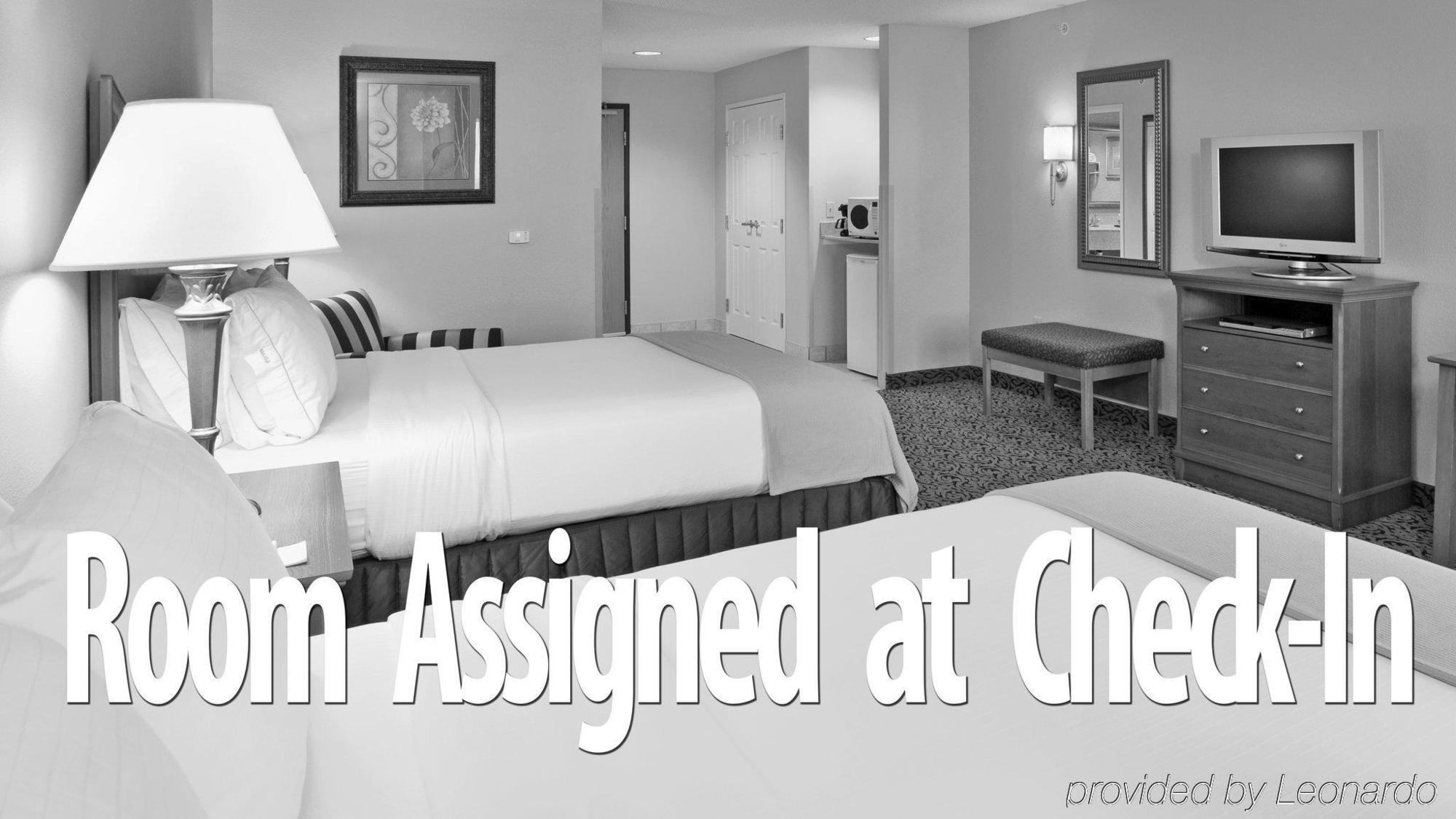 Holiday Inn Express Hastings By Ihg Esterno foto