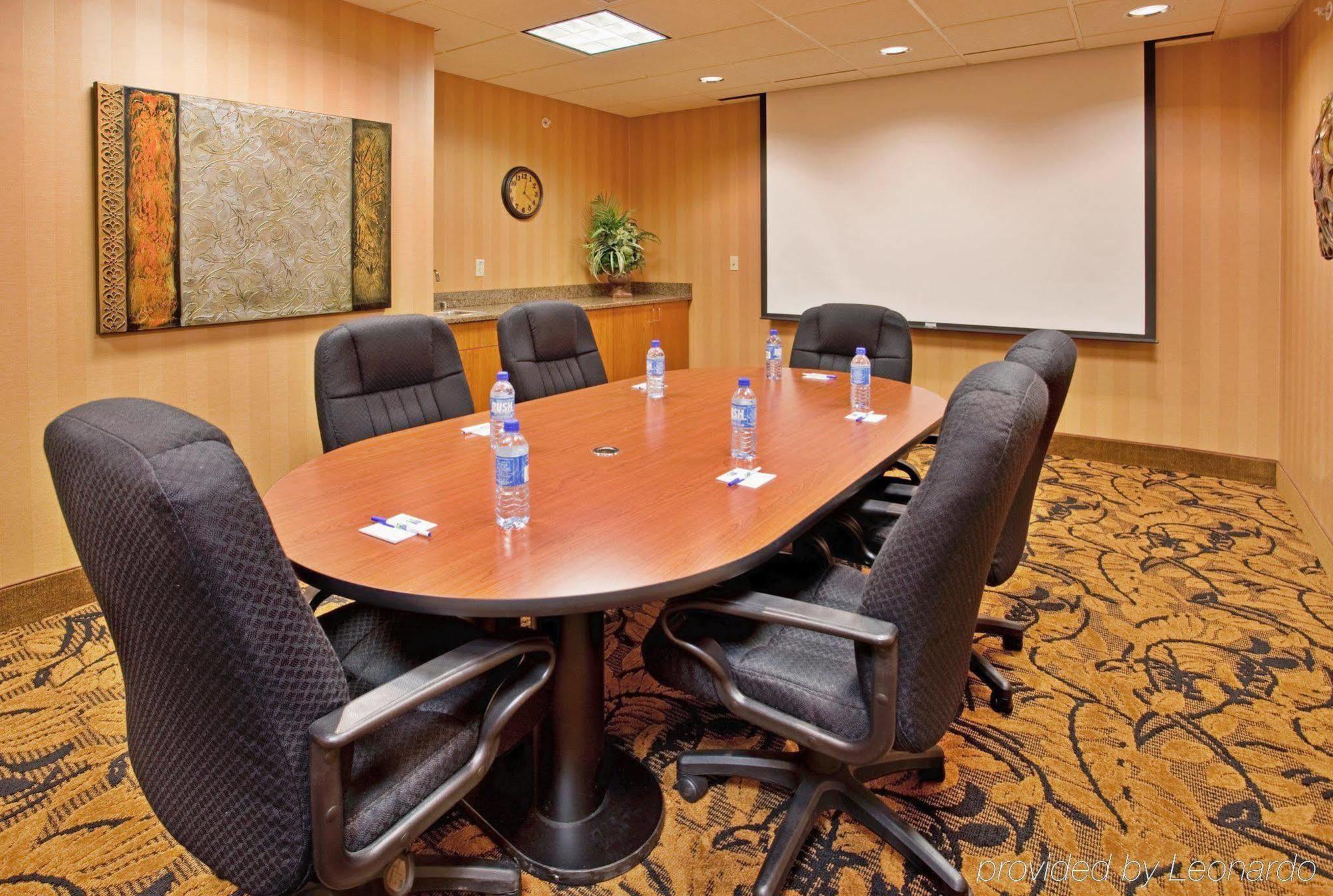 Holiday Inn Express Hastings By Ihg Servizi foto