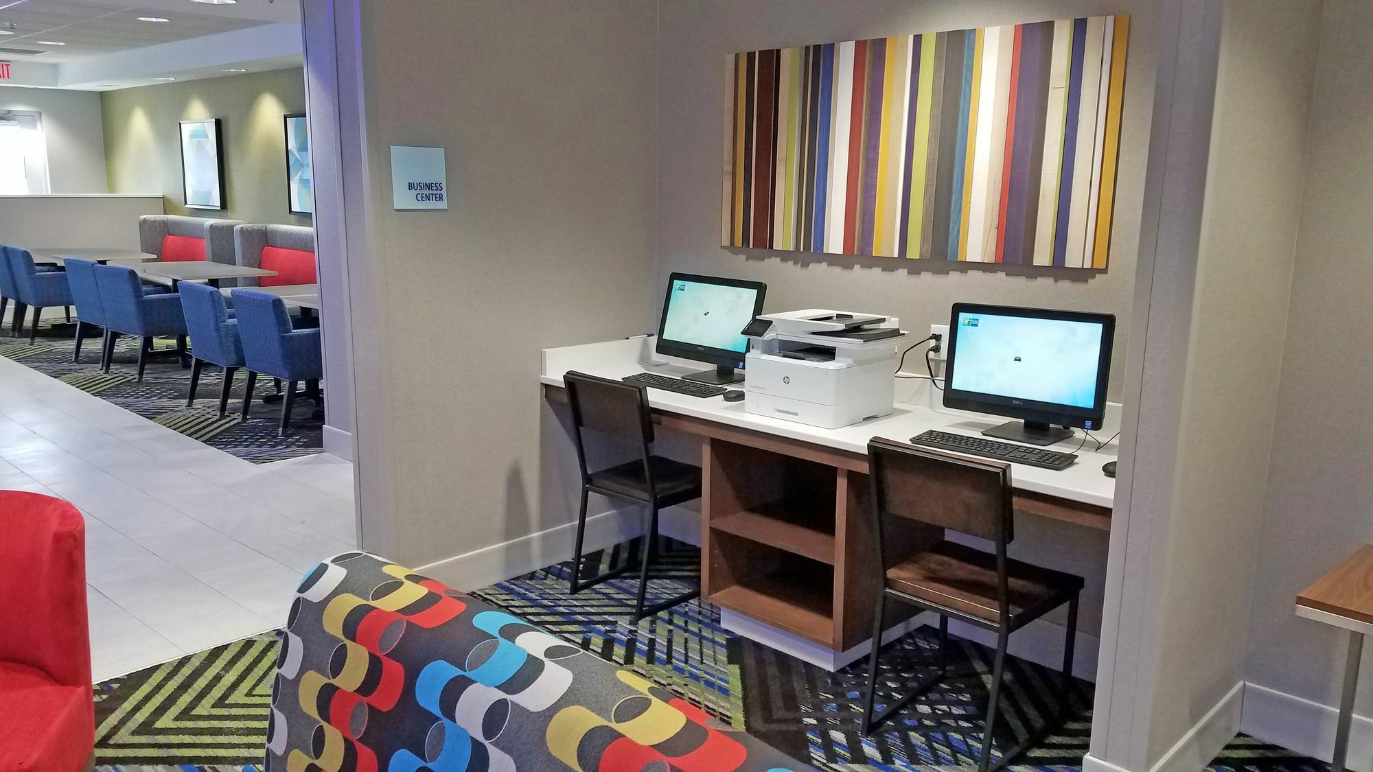 Holiday Inn Express Hastings By Ihg Esterno foto